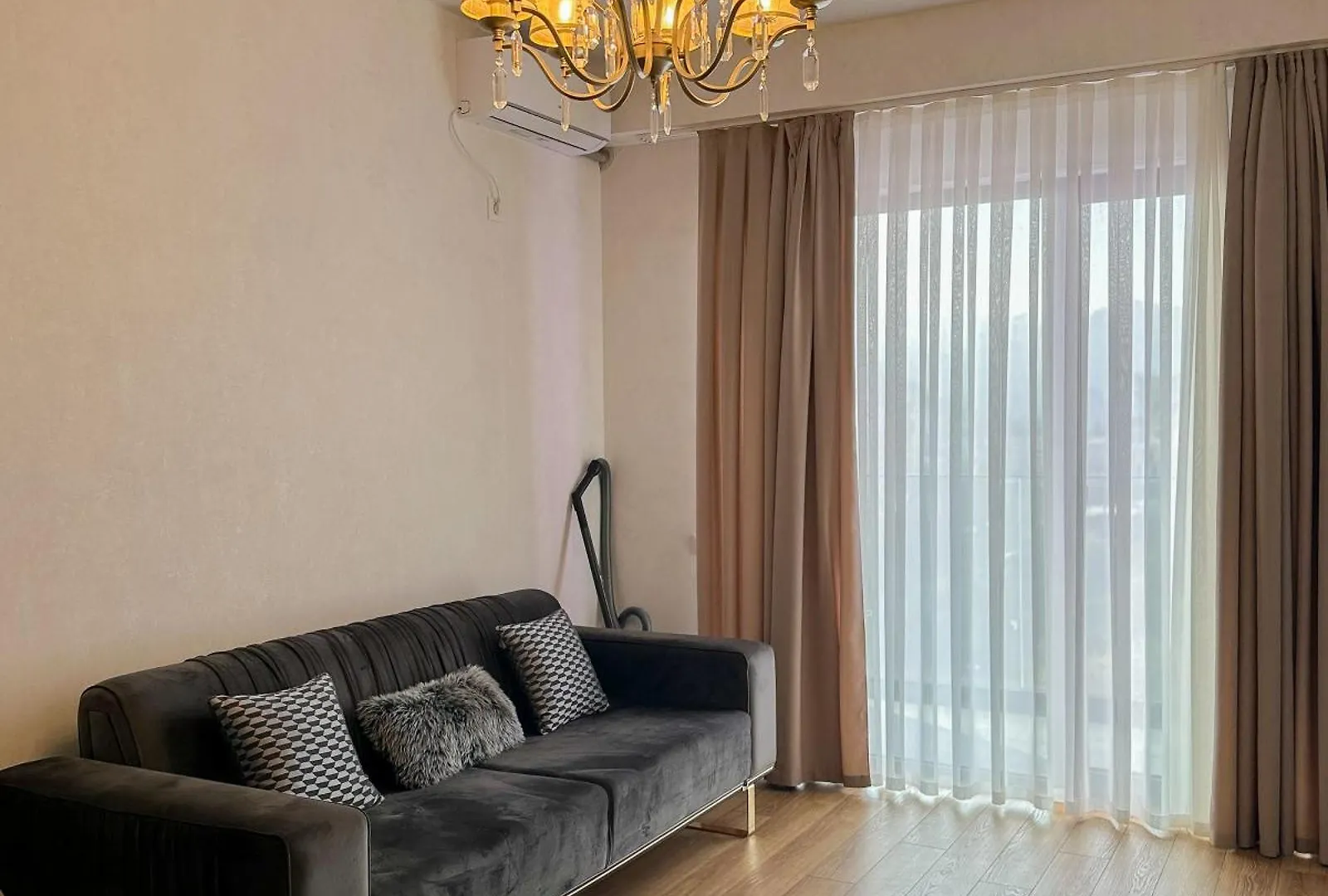 Aparthotel Hilton Blox Tbilisi