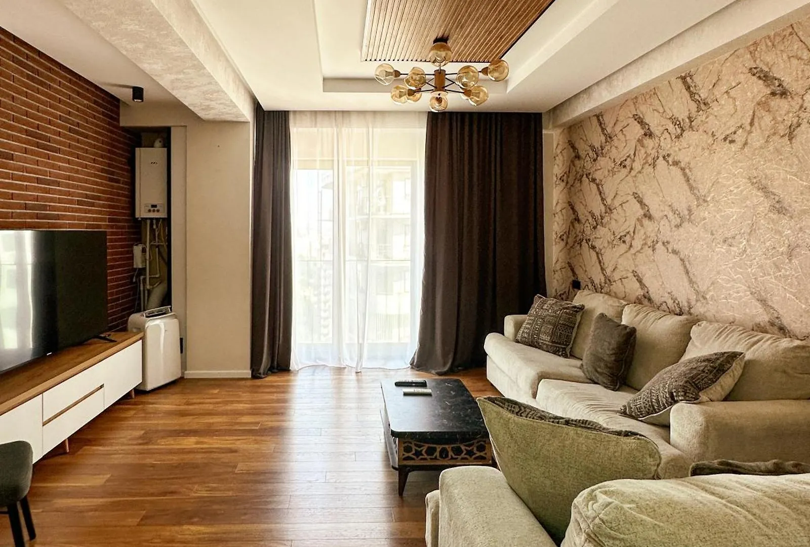 Aparthotel Hilton Blox تبليسي