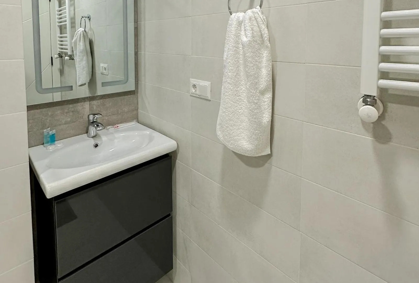 Aparthotel Hilton Blox تبليسي 0*,